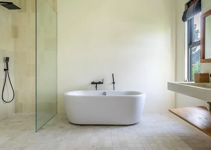 Villa The White Haven Modern Luxury Unveiled 4br